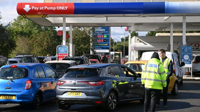 Uk Calls Up Army To Assist In Driving Fuel Tankers As Fuel Crisis And Long Queues Continue | MarvelTvUpdates