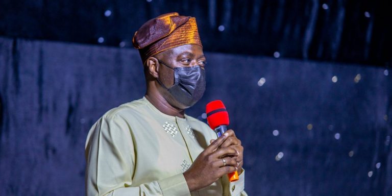 Gov. Makinde Award N43.1bn For 76.7km Iseyin-Ogbomosho Road | MarvelTvUpdates