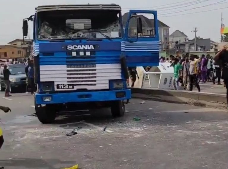 Police Refutes Eyewitness Death Toll, Insists On ‘Two dead, 12 Injured’ After Trailer Rammed Into School Children In Ojodu-Berger Lagos | MarvelTvUpdates