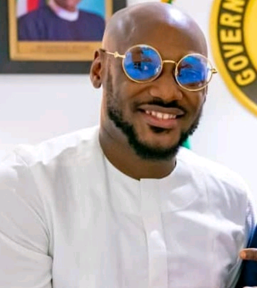 2face Idibia Mocks Fg Over Plans To Spend N53.6bn To Fight Corruption | MarvelTvUpdates