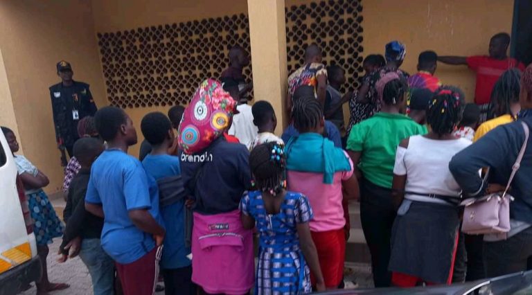 [PHOTOS]: Police Rescue 32 Underaged Children Transported From Benue To Osun State | MarvelTvUpdates