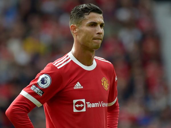 Cristiano Ronaldo Holds Crisis Talks Over Future In Man United | MarvelTvUpdates