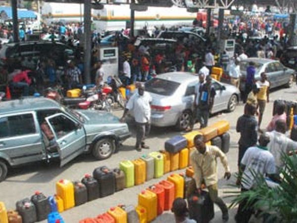 FG Imports 300 Million Litres Of Petrol To Combat Fuel Scarcity In The Country | MarvelTvUpdates