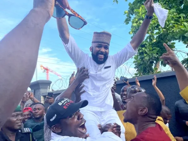 Just In: Singer Banky W Wins PDP ticket For Eti-Osa Federal Constituency Re-Run [VIDEO] | MarvelTvUpdates