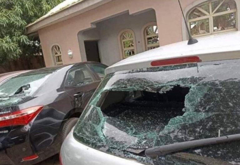 Hoodlums Attacks Bauchi Lawmakers During A Meeting, Destroys Properties | MarvelTvUpdates