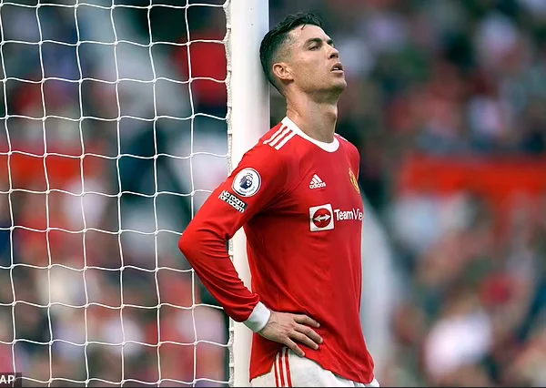 Cristiano Ronaldo Prepare To Take A ’30 Per Cent Pay Cut’ To Quit Manchester United This Summer | MarvelTvUpdates