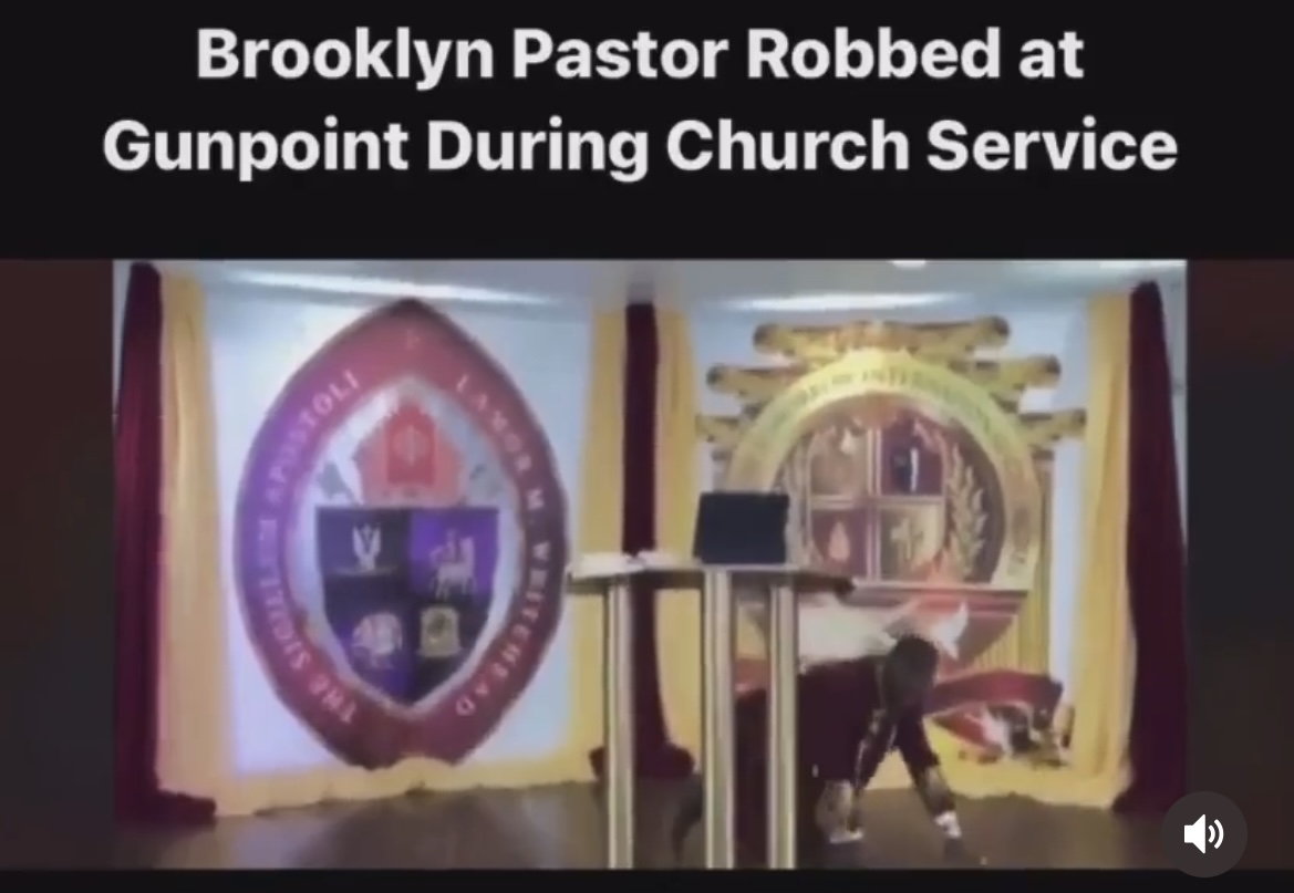 [VIDEO]: US Pastor, Congregation Robbed During Church Service | MarvelTvUpdates