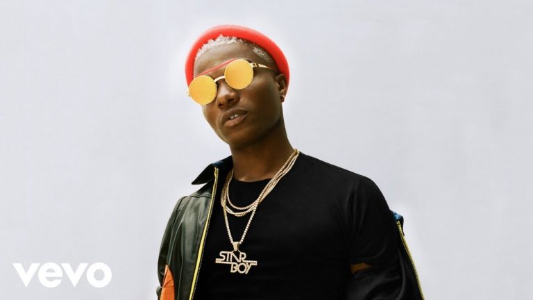 Wizkid Makes History At 2022 American Music Awards (FULL WINNERS LIST) | MarvelTvUpdates