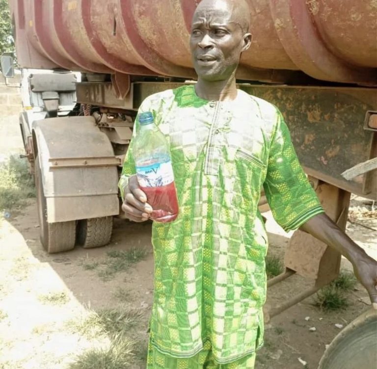 Police Arrests 49 Years Old Man While Bathing With Blood In Ogun | MarvelTvUpdates