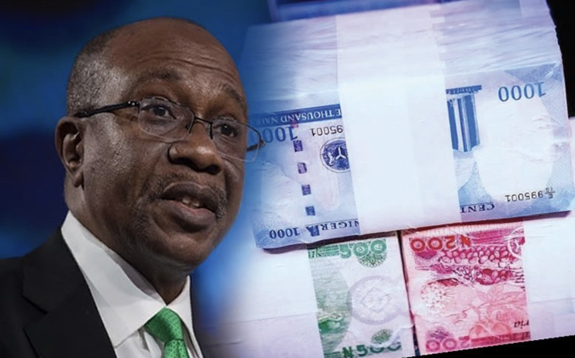 Stampede As Nigerians Confront CBN Deadline On Cash Swap | MarvelTvUpdates