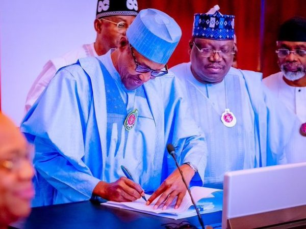 JUST-IN: President Buhari Signs N21.83trn 2023 Budget Into Law | MarvelTvUpdates