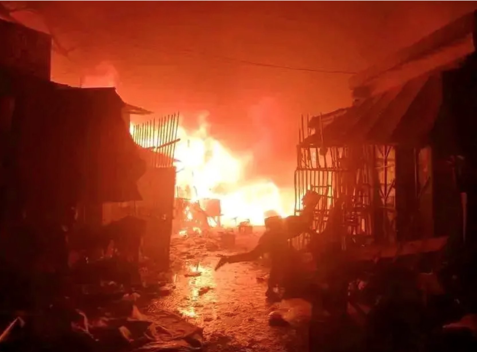 [VIDEO]: Shops Destroys As Fire Guts Maiduguri Monday Market | MarvelTvUpdates