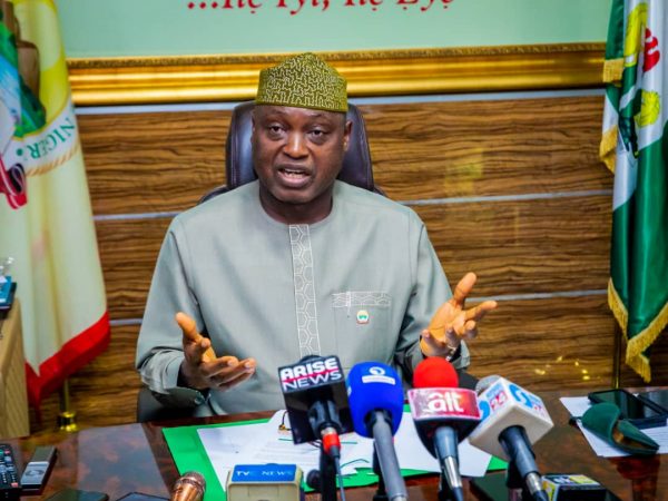 Naira Scarcity: Reject Old Naira Notes, Go To Jail, Governor Oyebanji Threatens Ekiti Business Owners | MarvelTvUpdates