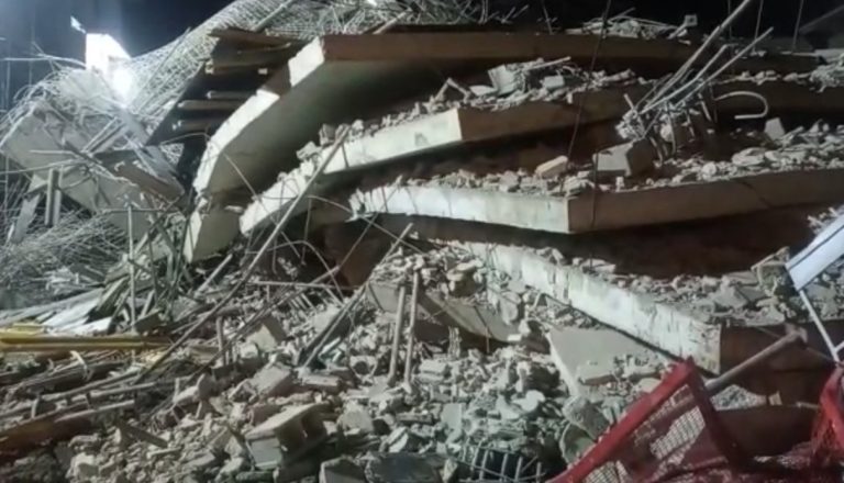 TRAGIC: 7-Storey Building Collapses In Banana Island, Lagos (VIDEO) | MarvelTvUpdates