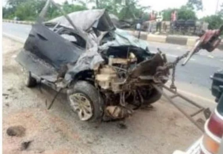 Three Dead, Two Injured In Abeokuta-Sagamu Express Road Accident | MarvelTvUpdates