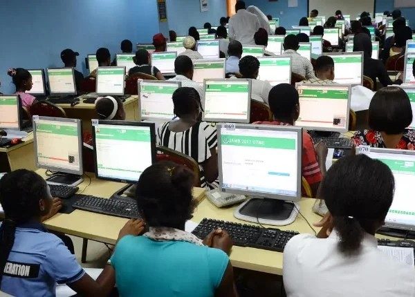 Joint Admissions And Matriculation Board (JAMB) Sets 140, 100 As Cut-Off Mark For University, Polytechnic Admission | MarvelTvUpdates