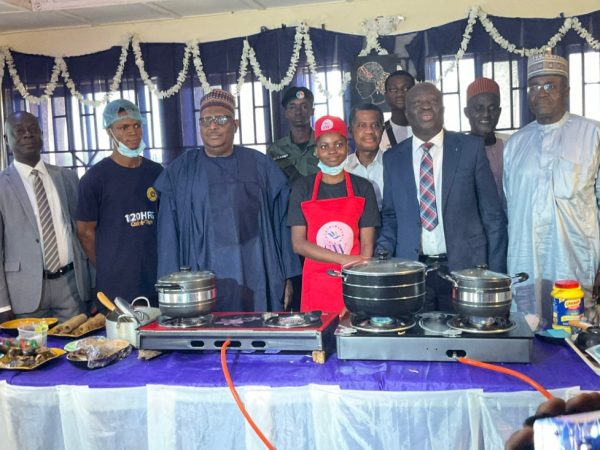 FUOYE Vice-Chancellor Visits Chef Dammy | MarvelTvUpdates