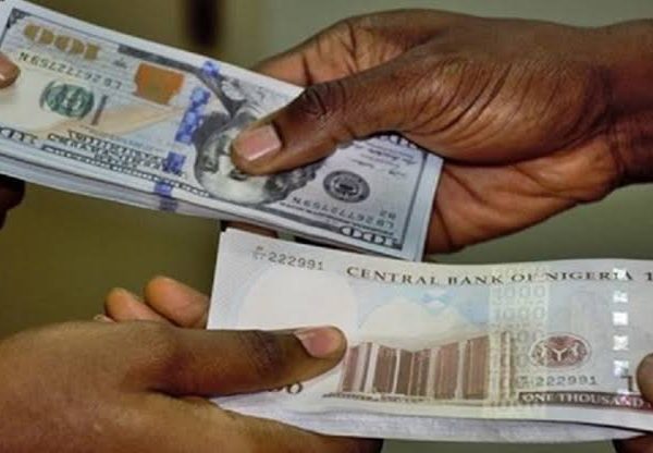 JUST-IN: Dollar Breaks N900/$ Ceiling, Heads To N950/$ At Alternative Markets | MarvelTvUpdates