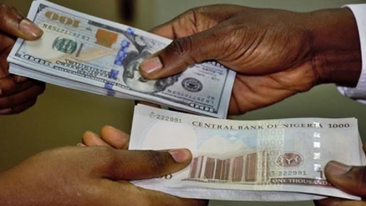 JUST-IN: Dollar Breaks N900/$ Ceiling, Heads To N950/$ At Alternative Markets | MarvelTvUpdates