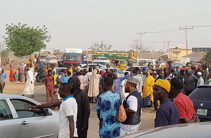 Governor Orders Release Of 25 Nigerians Arrested For Protesting Economic Hardship | MarvelTvUpdates
