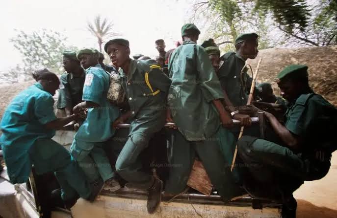 Nigerian Islamic Police, Hisbah Arrests 11 Kano Residents For Eating Food During Ramadan Fast | MarvelTvUpdates