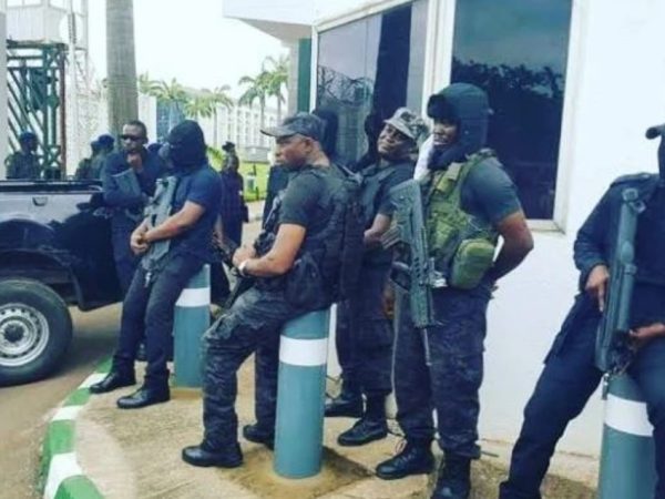 DSS Invades Court In Ogun, Arrests Defendants Despite Judge’s Warning | MarvelTvUpdates