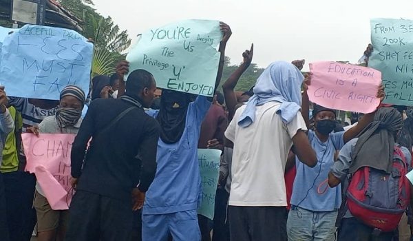 University Of Ibadan Students Protest Over Fee Hike | MarvelTvUpdates