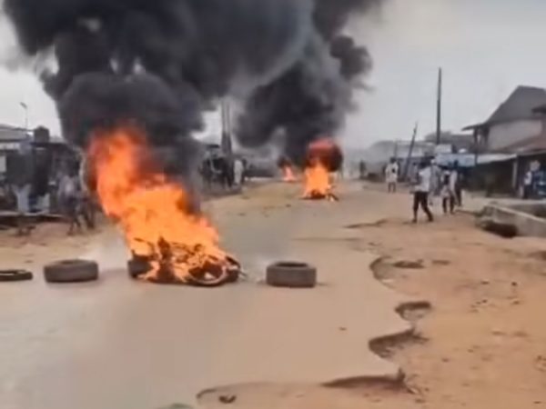 Police, Youths Clash In Ikenne Community Over Oro Festival Ban, 20 Arrested In Ogun | MarvelTvUpdates