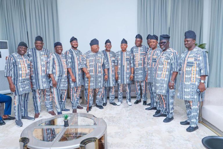 Kogi Governor, Usman Ododo Meets PDP Governors, Flaunts Matching Outfit As Defection Rumours Rise | MarvelTvUpdates