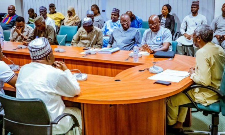 ASUU And Federal Govt Meet Over Strike Notice | MarvelTvUpdates