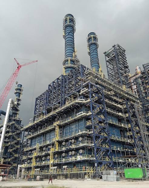 Dangote Refinery Set To Begin Petrol Rollout | MarvelTvUpdates