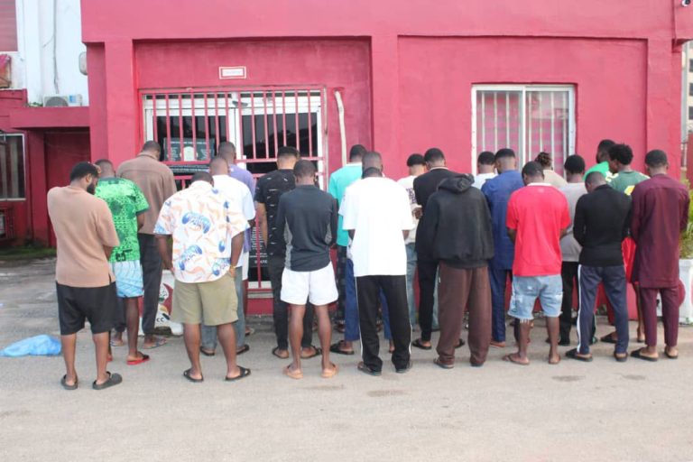 EFCC Arrests 24 Suspected Internet Fraudsters | MarvelTvUpdates