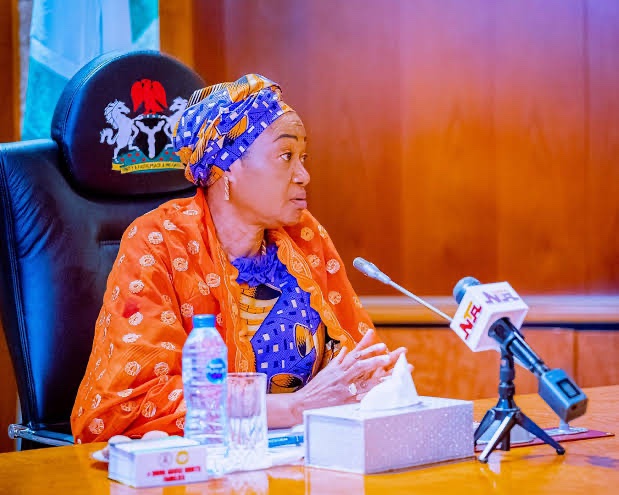 Tinubu’s Wife, Oluremi Donates N1billion To OAU | MarvelTvUpdates