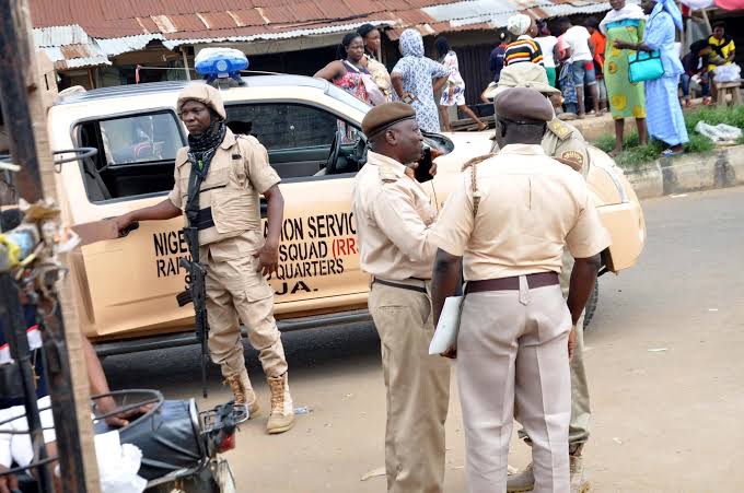 Nigerian Government Deports 828 Illegal Immigrants in 2024