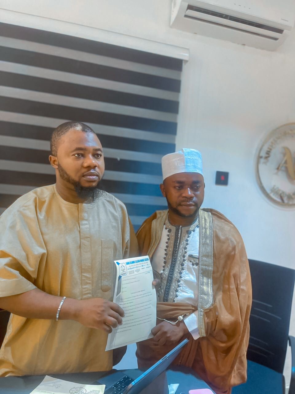 c8e34906-5e35-4a9c-9cbc-516e25a19dbe