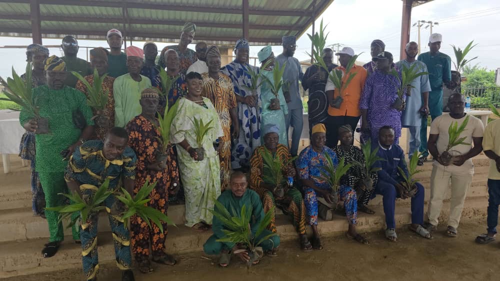 c17459e4-215a-4b87-bd9b-c3ccfdc8f863